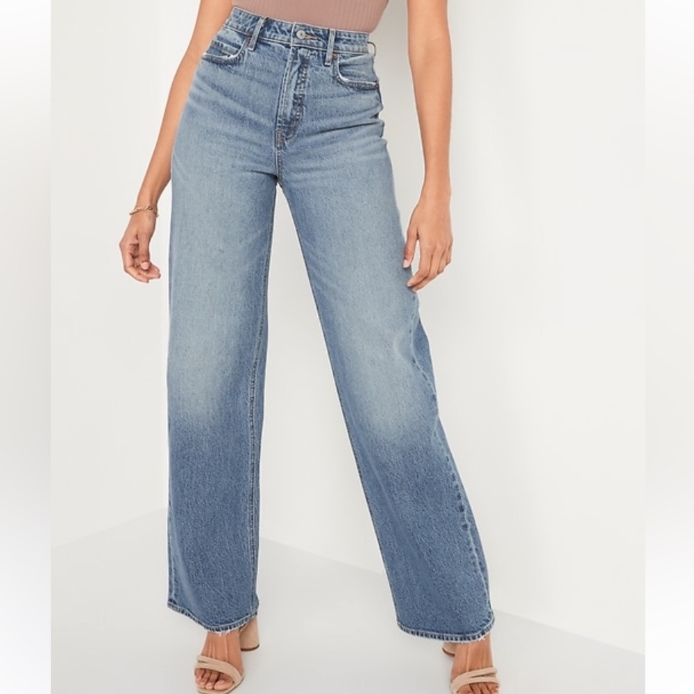 Old Navy Wide-Leg Jeans